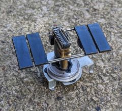 Desktop robot that turns to face the light.